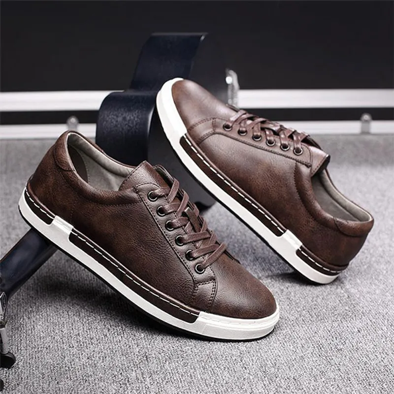 FLAT SNEAKERS